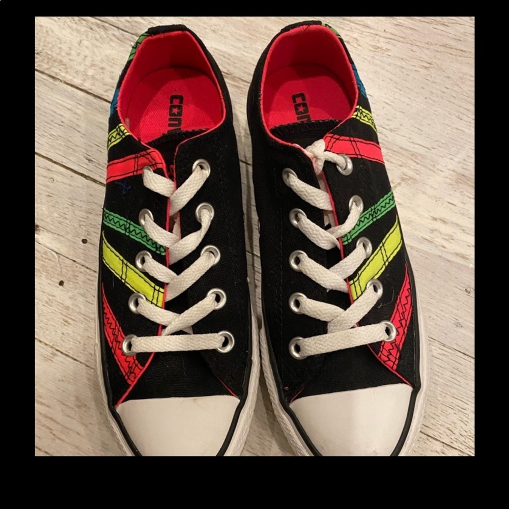 Converse black low top canvas with neon stripes 6